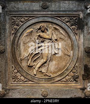 Portal mit Bas-Relief-Medallionen, Friedrichwerdersche Kirche, Werderscher Markt, Berlin Stockfoto