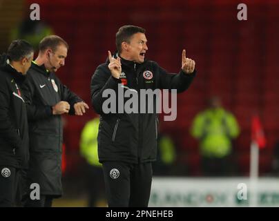 Sheffield, Großbritannien. 18. April 2023. Paul Heckingbottom Manager von Sheffield Utd beim Sky Bet Championship Match in Bramall Lane, Sheffield. Der Bildausdruck sollte lauten: Simon Bellis/Sportimage Credit: Sportimage/Alamy Live News Stockfoto