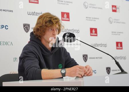 Banja Luka, Bosnien und Herzegowina, am 18. April 2023. Der russische Profi-Tennisspieler Andrey Rublev spricht auf der Pressekonferenz während des Srpska Open ATP-Tennisturniers in der Mladen Stojanovic Sports Hall in Banja Luka, Bosnien und Herzegowina am 18. April 2023. Foto: Dejan Rakita/PIXSELL Stockfoto