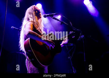 Mailand, Italien. 18. April 2023. Billie Marten tritt am 18 2023. April live in Alcatraz in Mailand auf (Foto: Mairo Cinquetti/NurPhoto). Kredit: NurPhoto SRL/Alamy Live News Stockfoto