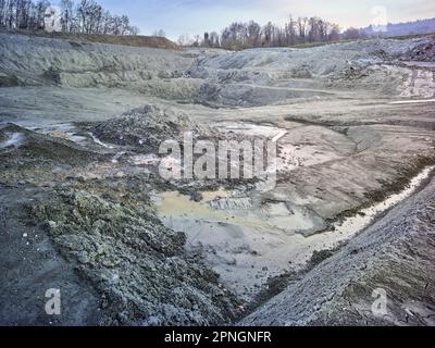 Tonabbau in einer Tongrube bei Schlatt Schweiz Stockfoto