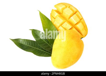 Frischer gelber Mango mit isoliertem Blatt auf Weiß Stockfoto