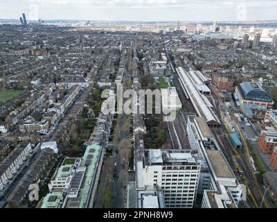 Straßen und Straßen Hammersmith West London UK Drohne aus der Vogelperspektive Stockfoto