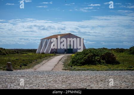 SAGRES, PORTUGAL - 27. FEBRUAR 2023: Festung Sagres in Sagres, Portugal am 27. Februar 2023 Stockfoto