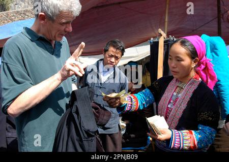 Dong Van Wochenmarkt. Ha Giang, Vietnam Stockfoto