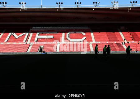 Middlesbrough, Großbritannien. 19. April 2023. Allgemeiner Blick auf das Stadion vor dem Sky Bet Championship-Spiel Middlesbrough vs Hull City im Riverside Stadium, Middlesbrough, Großbritannien, 19. April 2023 (Foto von Nigel Roddis/News Images) in Middlesbrough, Großbritannien, 4/19/2023. (Foto: Nigel Roddis/News Images/Sipa USA) Guthaben: SIPA USA/Alamy Live News Stockfoto