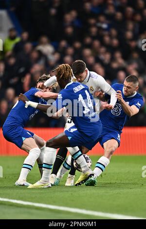 England, London, -18. April 2023 - Federico Valverde, Conor Gallagher, Mateo Kovacic, Trevoh Chalobah während des UEFA Champions League Quartals-Finales 2. Stockfoto