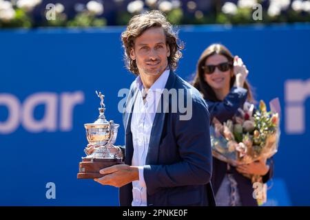 BARCELONA, SPANIEN - APRIL 19: Feliciano Lopez tritt am 19. April 2023 im Real Club de Tenis Barcelona in Barcelona, Spanien, bei der Barcelona Open Banc Sabadell 70 Trofeo Conde de Godo in Rente Stockfoto