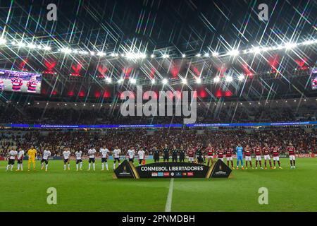 Rio de Janeiro, Brasilien, 19. April 2023. Spieler von Flamengo und Nublense, während des Spiels zwischen Flamengo und Nublense für die 2. Runde der Gruppe A der Libertadores 2023, am 19. April im Maracana Stadium in Rio de Janeiro, Brasilien. Foto: Marcello Dias/DiaEsportivo/Alamy Live News Stockfoto