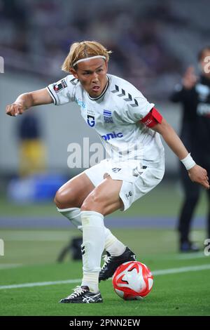 Tokio, Japan. 19. April 2023. Takashi Usami (Gamba) Fußball : 2023 J. League YBC Levain Cup Gruppenbühne zwischen dem FC Tokyo - Gamba Osaka im Ajinomoto Stadion in Tokio, Japan . Kredit: YUTAKA/AFLO SPORT/Alamy Live News Stockfoto