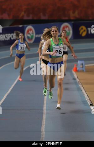 ISTANBUL, TÜRKEI - 05. MÄRZ 2022: Anita Horvat läuft während der Balkan Athletics Indoor Championships in der Atakoy Athletics Arena Stockfoto