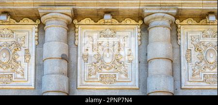 Valencia, Spanien - 17. Juli 2022: Alte architektonische Dekoration. Stockfoto