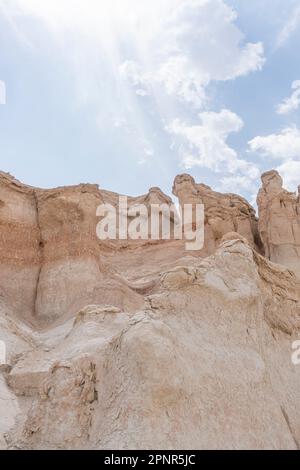 Al Qarah Mountains Hills in Al-Ahsa, in der östlichen Provinz Saudi-Arabiens. Stockfoto