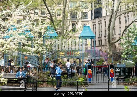 Der Madison Square Park im Frühling ist eine herrliche Oase in Manhattan, 2023, New York City, USA Stockfoto