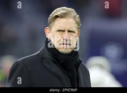 München, Deutschland. 19. April 2023. firo : 04/19/2023, Fußball, Champions League, Staffel 2022/2023, Viertelfinale zweite Etappe, FC Bayern München - Manchester City 1: 1 Peter Schmeichel, TV-Experte Kredit: dpa/Alamy Live News Stockfoto