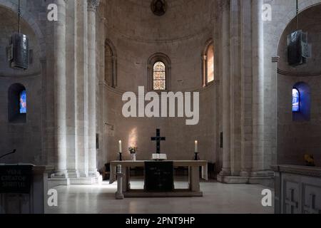 Jerusalem, Israel - 12. November 2022: Das Innere der lutherischen Kirche des Erlösers, die Altstadt von Jerusalem, Israel. Stockfoto