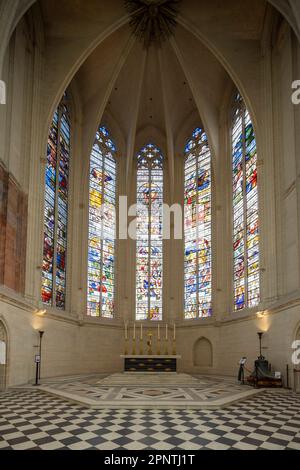 Blick auf die Apse, Sainte-Chapelle de Vincennes, die gotische königliche Kapelle, Paris, Frankreich Stockfoto