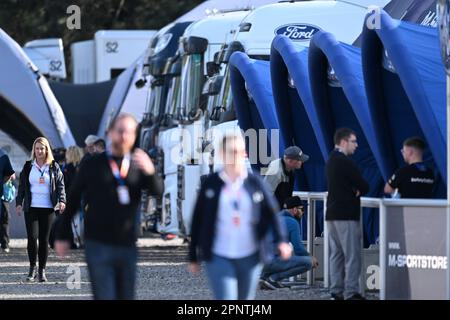 Zagreb, Kroatien. 20. April 2023. Die Atmosphäre im WRC Croatia Rally Service Park vor dem Start des Rennens in Zagreb, Kroatien am 20. April 2023. Foto: Igor Soban/PIXSELL Credit: Pixsell/Alamy Live News Stockfoto