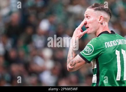 Lissabon, Lissabon, Portugal. 20. April 2023. NUNO SANTOS von Sporting CP in Aktion während des Viertelfinalspiels der UEFA Europa League in der zweiten Etappe 2023 zwischen Sporting CP und Juventus Torino im José Alvalade Stadium. (Kreditbild: © Alexandra Fechete/ZUMA Press Wire) NUR ZUR REDAKTIONELLEN VERWENDUNG! Nicht für den kommerziellen GEBRAUCH! Stockfoto