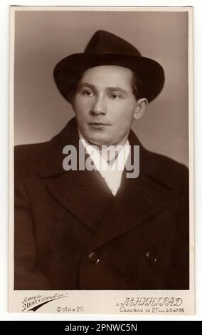 Vintage-Porträt eines jungen Mannes. Stockfoto