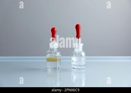 Pipetten zur Probenentnahme für Tests in speziellen chemischen Labors oder Kliniken Stockfoto