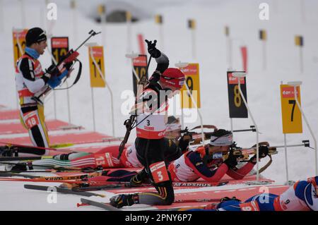 Carsten Pump, Aktion am Schießstand, Biathlon Weltmeisterschaft in Hochfilzen 4 x 7,5KM Staffel der Männer 9.12.2007, Staffel Stockfoto