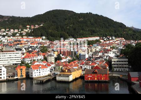 Alte Hansestätten aus Holz, die Teil des Bryggen sind und zum UNESCO-Weltkulturerbe gehören, Bergen City, Hordaland, Norwegen, Skandinavien Europa, Stockfoto