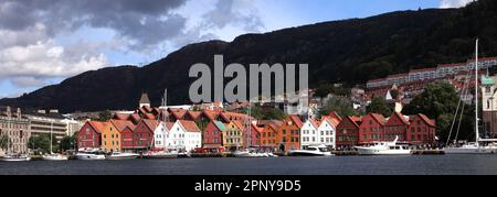 Alte Hansestätten aus Holz, die Teil des Bryggen sind und zum UNESCO-Weltkulturerbe gehören, Bergen City, Hordaland, Norwegen, Skandinavien Europa, Stockfoto