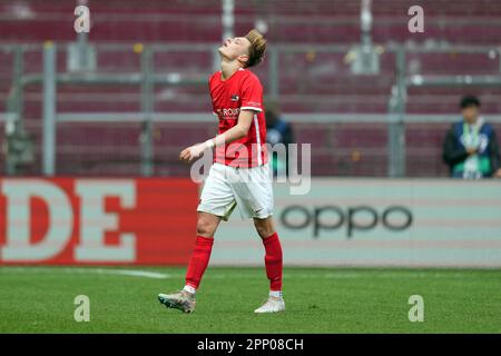 Genf, Schweiz. 21. April 2023. Genf, Schweiz. 21. April 2023. GENF - Finn Stam von AZ während des Halbfinalspiels der UEFA Youth League zwischen Sporting CP und AZ Alkmaar am Stade de Geneve am 21. April 2023 in Genf, Schweiz. ANP ED VAN DE POL Stockfoto