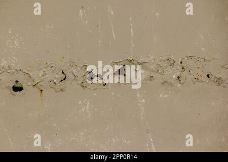 Rost auf der alten Eisenplatte, die erodiert ist Stockfoto