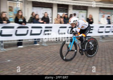 Ehemaliger Weltmeister Ricardo Ten Argiles aus Spanien, zweiter Platz im Kategorienrennen der Herren C1. UCI World Cup, Individual Time Trial, Maniago, Italien, 21. April 2023, Casey B. Gibson/Alamy Live News Stockfoto