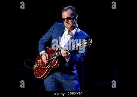 Joe Bonamassa tritt am 21. April 2023 live auf der Bühne in Oslo auf Stockfoto