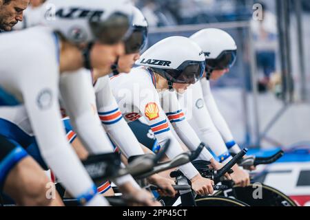 Ontario, Kanada. 21. April 2023. Foto von Alex Whitehead/SWpix.com - 21/04/2023 - Radfahren - Tissot UCI Track Nations Cup, Runde 3: Milton - Mattamy National Cycling Centre, Ontario, Kanada - Women’s Team Pursuit First Round - Great Britain’s Megan Barker Credit: SWpix/Alamy Live News Stockfoto
