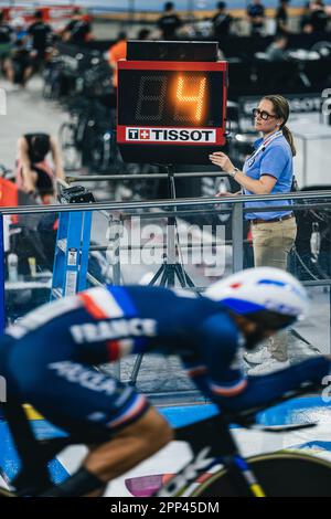 Ontario, Kanada. 21. April 2023. Foto von Alex Whitehead/SWpix.com - 21/04/2023 - Radfahren - Tissot UCI Track Nations Cup, Runde 3: Milton - Mattamy National Cycling Centre, Ontario, Kanada - Men’s Team Pursuit First Round - Tissot Branding. Kredit: SWpix/Alamy Live News Stockfoto