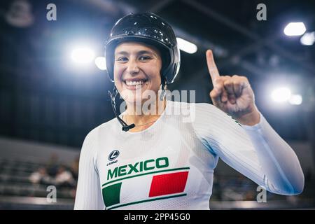 Ontario, Kanada. 21. April 2023. Foto von Alex Whitehead/SWpix.com - 21/04/2023 - Radfahren - Tissot UCI Track Nations Cup, Runde 3: Milton - Mattamy National Cycling Centre, Ontario, Kanada - Women's Team Sprint Final - Gold: Mexikos Jessica Salazar Valles Credit: SWpix/Alamy Live News Stockfoto