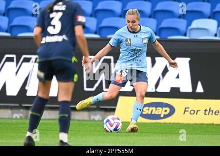 Sydney, Australien. 22. April 2023. Mackenzie Hawkesby vom Sydney FC in Aktion während des 2022-23 stattfindenden Liberty A-League Frauen Fußball Vorspiel zwischen dem FC Sydney und dem Melbourne Victory im Allianz Stadium. Endstand: Sydney FC 1:0 Melbourne Victory. Kredit: SOPA Images Limited/Alamy Live News Stockfoto