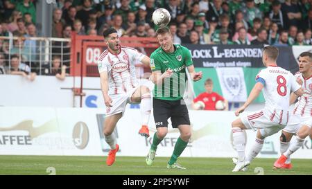 Münster, Deutschland. 22. April 2023. firo : 04/22/2023-Fußball, Fußball, Saison der Regionalliga, 2022/2023, Regionalliga West, Rückflug, 31. Spieltag SC Preussen Munster, SCP, Preussen Münster - Fortuna Düsseldorf 2, II, Two, Duels, Gerrit Wegkamp Gutschrift: dpa/Alamy Live News Stockfoto