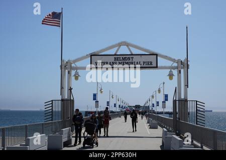 Belmont Veterans Memorial Pier, Sonntag, 9. April 2023, in Long Beach, Kalif. Stockfoto