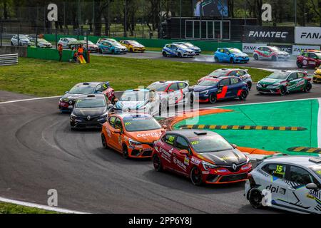 107 RICCIARINI Cristian ITA, ESSECORSE, CLIO CUP SERIE, Action während der 2. Runde des Clio Cup Europe 2023 vom 21. Bis 23. April 2023 auf dem Autodromo Nazionale di Monza in Monza, Italien - Foto Grégory Lenormand/DPPI Credit: DPPI Media/Alamy Live News Stockfoto