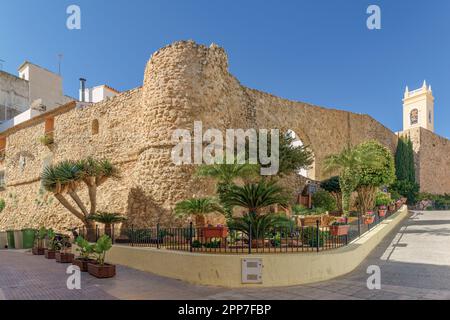 Kleine und charmante Altstadt, Labyrinth aus Straßen und Treppen die Geschichte der Stadt Calpe und ihrer schönsten Ecken, Alicante, Spanien, Europa Stockfoto
