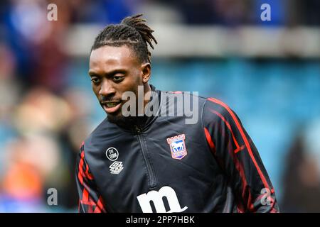 Peterborough, Großbritannien. 22. April 2023Freddie Ladapo (9 Ipswich Town) während des Spiels der Sky Bet League 1 zwischen Peterborough und Ipswich Town in London Road, Peterborough am Samstag, den 22. April 2023. (Foto: Kevin Hodgson | MI News) Guthaben: MI News & Sport /Alamy Live News Stockfoto