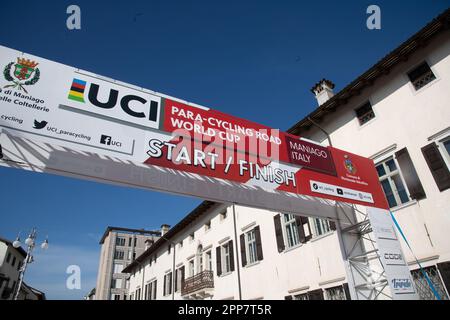 Maniago, Italien. 22. April 2023. Start-/Ziellinie, UCI-Weltmeisterschaft, Road Race, Kredit: Casey B. Gibson/Alamy Live News Stockfoto