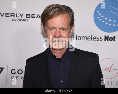 22. April 2023, Beverly Hills, Kalifornien, USA: William H. Macy besucht die Hollywood Gala Obdachlose nicht Zahnlose 2023. (Kreditbild: © Billy Bennight/ZUMA Press Wire) NUR REDAKTIONELLE VERWENDUNG! Nicht für den kommerziellen GEBRAUCH! Stockfoto