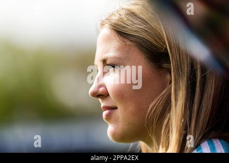 Rotterdam - Yara Helderman von Excelsior V1 während des Spiels zwischen Excelsior V1 und Feyenoord V1 im Van Donge en De Roo Stadion am 23. April 2023 in Rotterdam, Niederlande. (Box zu Box Pictures/Yannick Verhoeven) Stockfoto