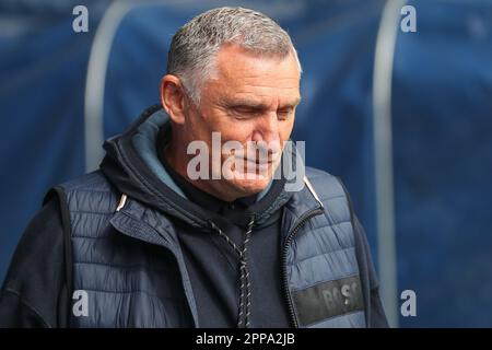 Tony Mowbray Manager von Sunderland kommt vor dem Sky Bet Championship-Spiel West Bromwich Albion vs Sunderland im Hawthorns, West Bromwich, Großbritannien, 23. April 2023 (Foto von Gareth Evans/News Images) Stockfoto