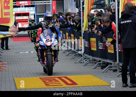 TT Assen Circuit, Assen, Niederlande, 22. April 2023, Nr. 54 Toprak Razgatlioglu TUR Yamaha YZF R1 Yamaha WorldSBK Team während Pirelli Dutch Round FIM Stockfoto