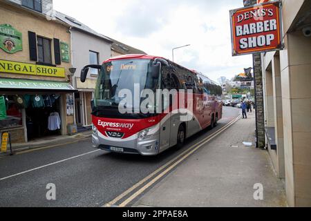 Bus eireann Expressway-Bus nach derry im donegal Stadtbezirk donegal republik irland Stockfoto