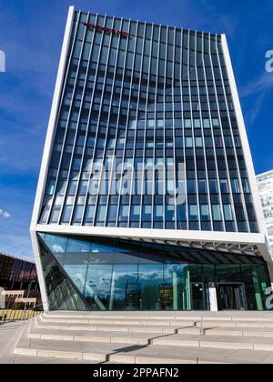 Büroturm, Anwaltskanzlei Allen & Overy Luxembourg, moderne Architektur, Avenue John F. Kennedy, Europäisches Viertel Kirchberg Plateau, Luxemburg Stockfoto