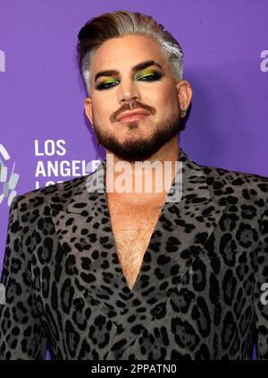 LOS ANGELES, CA - 22. APRIL: Adam Lambert im Los Angeles LGBT Center Gala 2023 am Fairmont Century Plaza in Los Angeles, Kalifornien, am 22. April 2023. Kredit: Faye Sadou/MediaPunch Stockfoto
