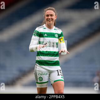 Glasgow, Schottland, Großbritannien. 23. April 2023; 23. April 2023; Hampden Park, Glasgow, Schottland: Womens Scottish Cup Football Semi Final, Glasgow City versus Celtic WFC; Kelly Clark von Celtic Women feiert nach dem Sieg Credit: Action Plus Sports Images/Alamy Live News Stockfoto